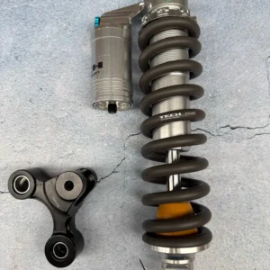 Formula rear shock absorber and linkage